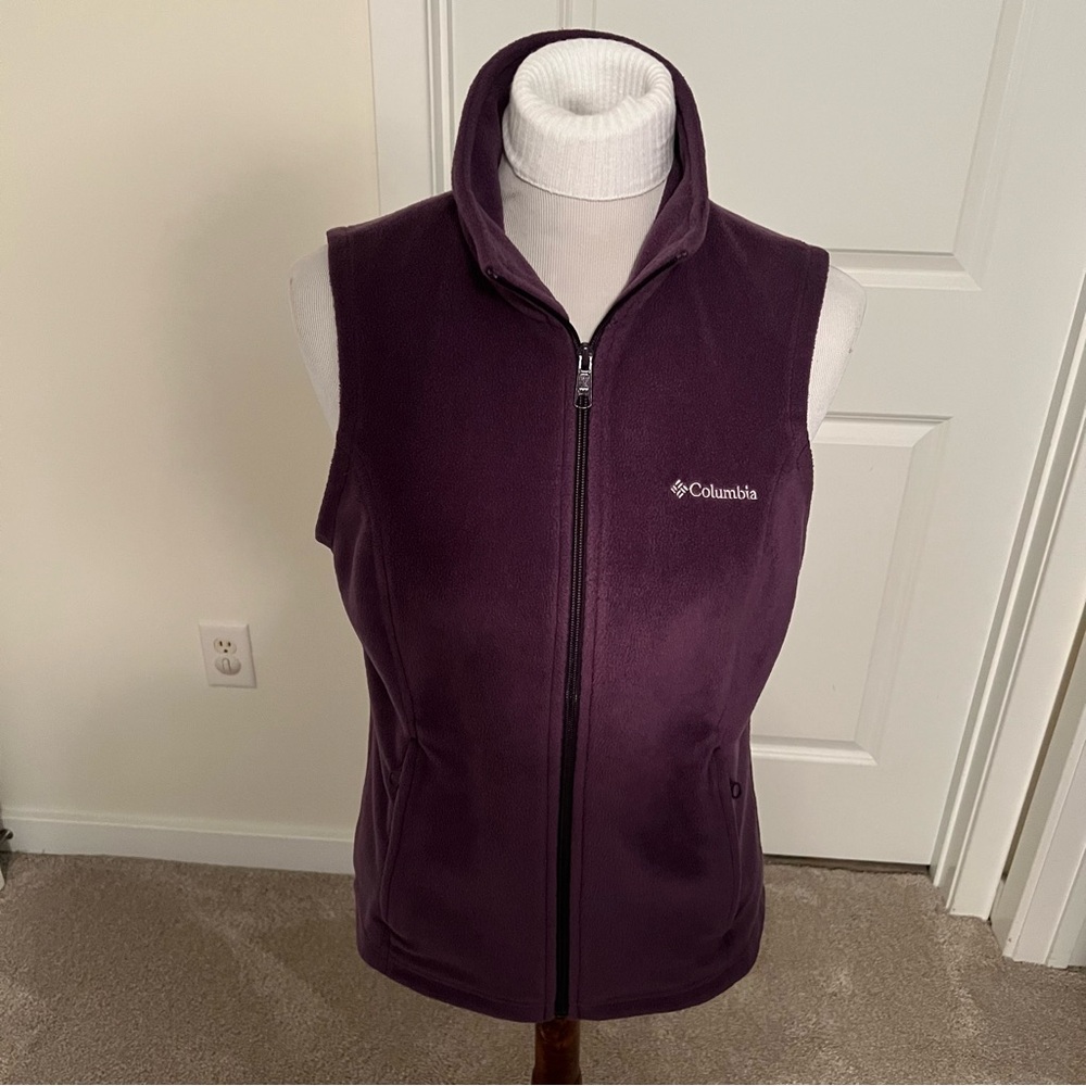 Columbia Plum Purple Fleece Vest Women’s Medium